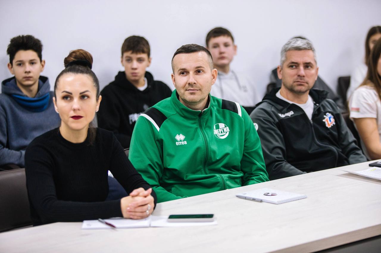 photo_2024-12-04 09.57.02