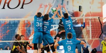 Результаты 1/4 финала среди мужчин и женщин