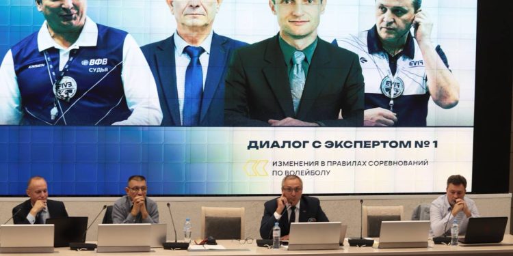 В Минске стартовал республиканский судейский семинар «Мастерство управления игрой»